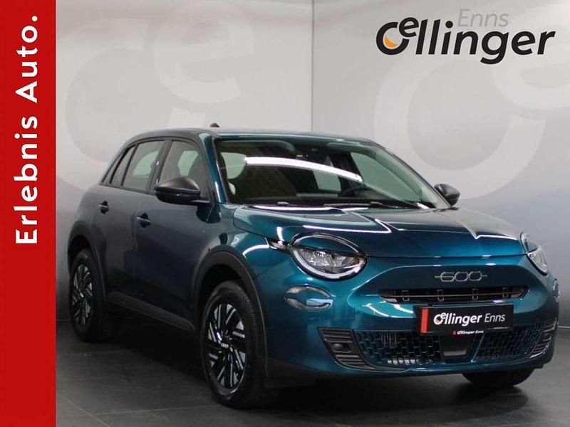 Blau Gebraucht 2024 Fiat 600 Limousine | € 21.980 (Fairer Preis) - Bild 1/4