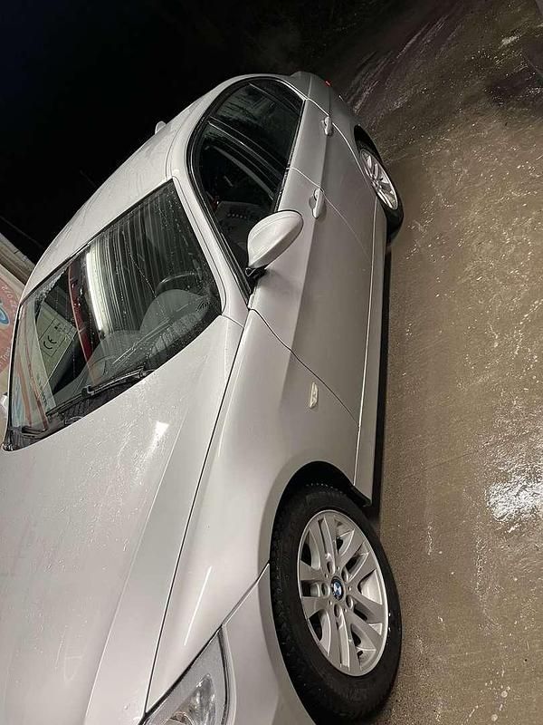 Gebraucht BMW 325 218 PS (160 kW) 2005 Limousine