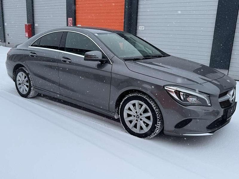 Gebraucht Mercedes CLA200 136 PS (100 kW) 2018 Grau Limousine