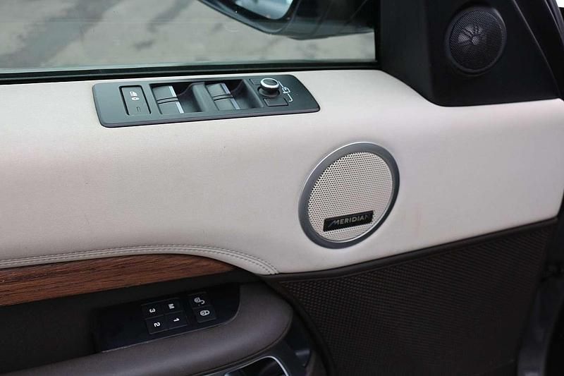 Gebraucht Land Rover Discovery 5 HSE 258 PS (189 kW) 2018 Weiß SUV