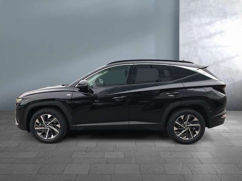 Gebraucht Hyundai Tucson Trend 136 PS (100 kW) 2022 Schwarz SUV