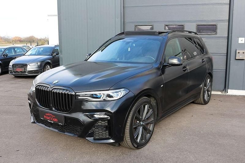 Schwarz Gebraucht 2022 BMW X7 Sport Line SUV | € 79.990 (Guter Preis) - Bild 1/4