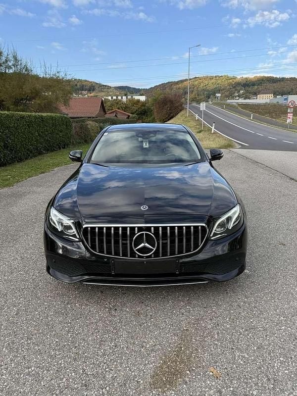 Gebraucht Mercedes E220 Exclusive 194 PS (142 kW) 2017 Limousine