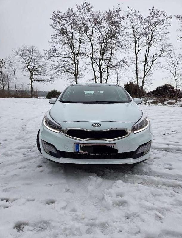 Gebraucht 2013 Kia Ceed Active Kleinwagen | € 3.500 (Fairer Preis) - Bild 1/4
