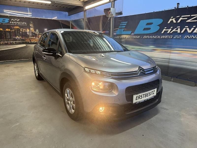 Grau Gebraucht 2019 Citroën C3 Feel Limousine | € 9.999 (Fairer Preis) - Bild 1/4