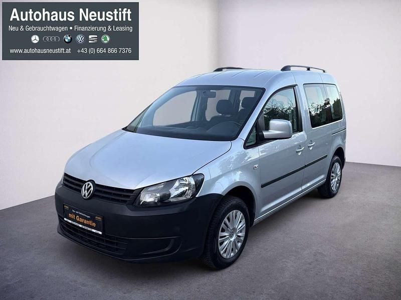 Silber Gebraucht 2014 VW Caddy Trendline Van / Kleinbus | € 10.780 (Etwas zu teuer) - Bild 1/4