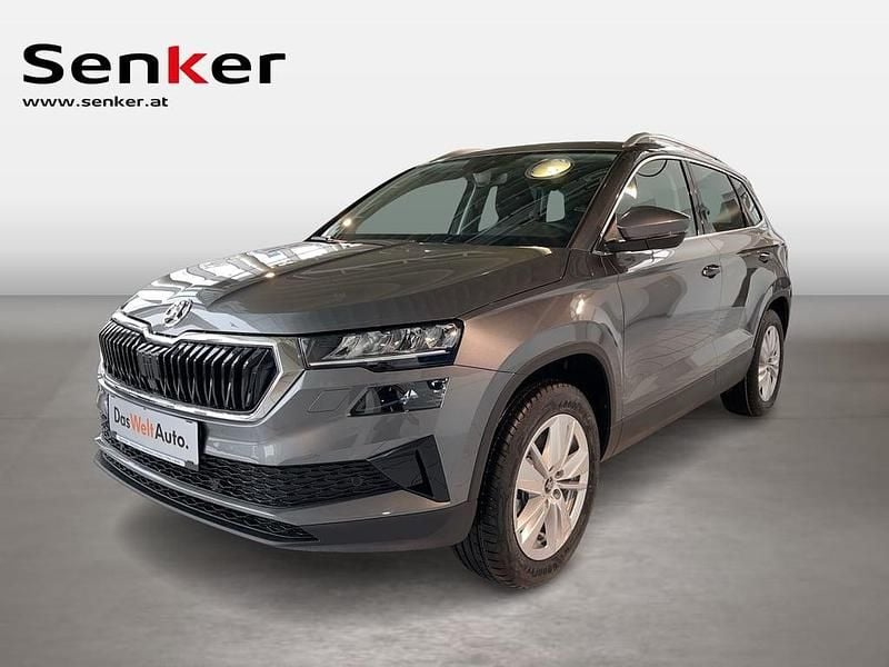 Mittelgrau metallic Gebraucht 2026 Skoda Karoq Selection SUV | € 39.750 (Fairer Preis) - Bild 1/4