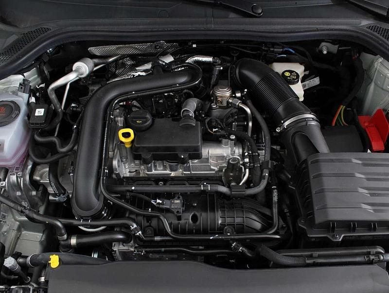 Gebraucht Audi A1 Design 116 PS (85 kW) 2025 Silber  metallic Kleinwagen