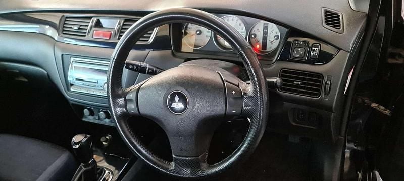 Gebraucht Mitsubishi Lancer 280 PS (205 kW) 2002 Schwarz Limousine