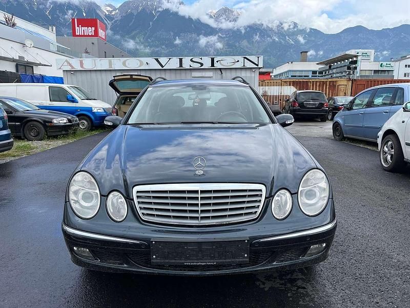 Gebraucht Mercedes E320 Elegance 224 PS (164 kW) 2005 Blau Kombi