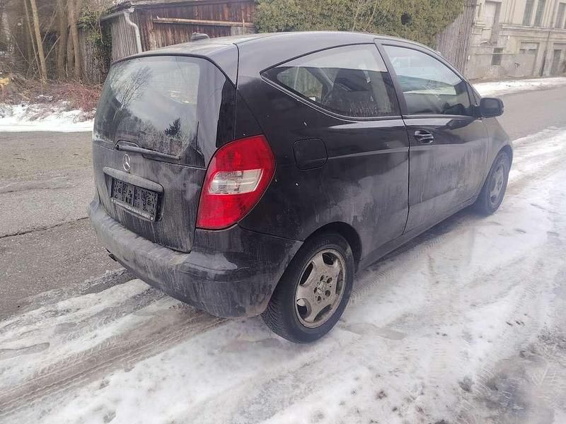 Gebraucht Mercedes A160 Elegance 75 PS (55 kW) 2009 Limousine