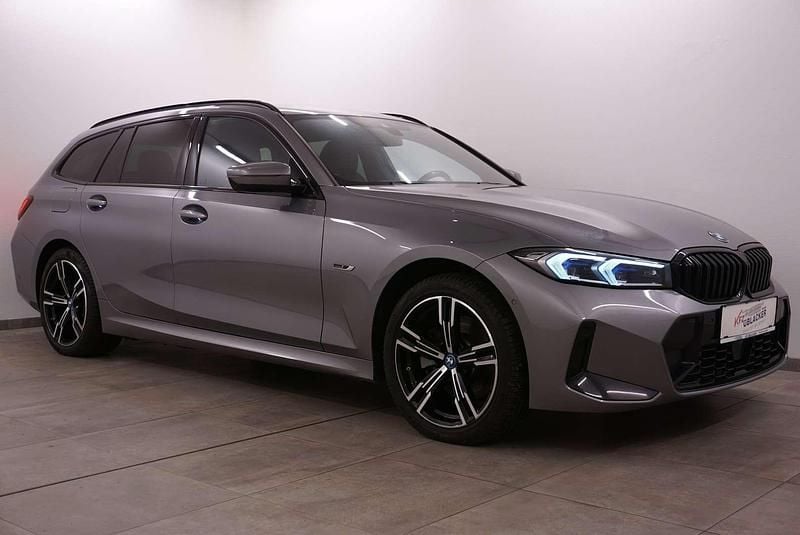 Gebraucht BMW 320e M Sport 163 PS (119 kW) 2022 Grau Kombi