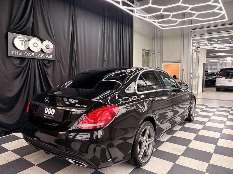 Gebraucht Mercedes C220 170 PS (125 kW) 2015 Schwarz Limousine