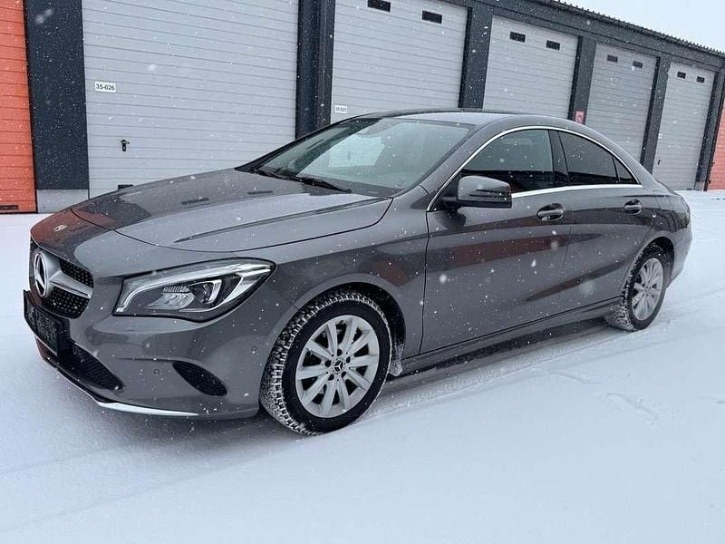 Gebraucht Mercedes CLA200 136 PS (100 kW) 2018 Grau Limousine