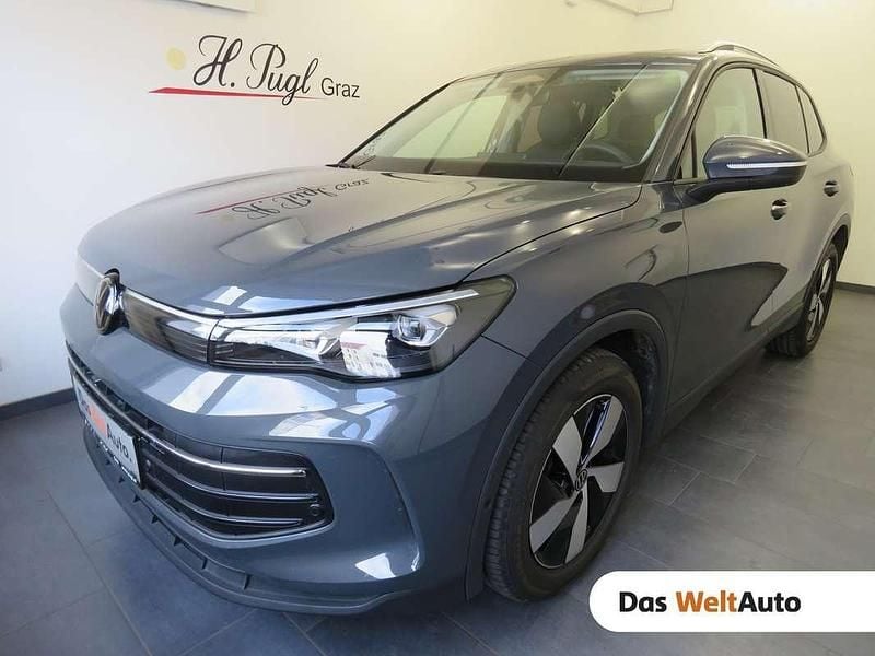 Gebraucht VW Tiguan 150 PS (110 kW) 2024 Grau SUV