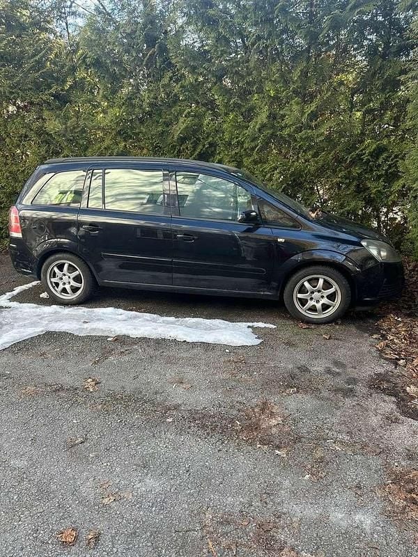 Gebraucht Opel Zafira Sport 150 PS (110 kW) 2005 Van / Kleinbus