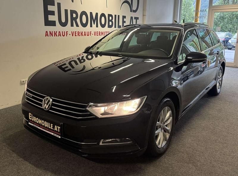 Schwarz Gebraucht 2015 VW Passat Comfortline Kombi | € 13.990 (Guter Preis) - Bild 1/4