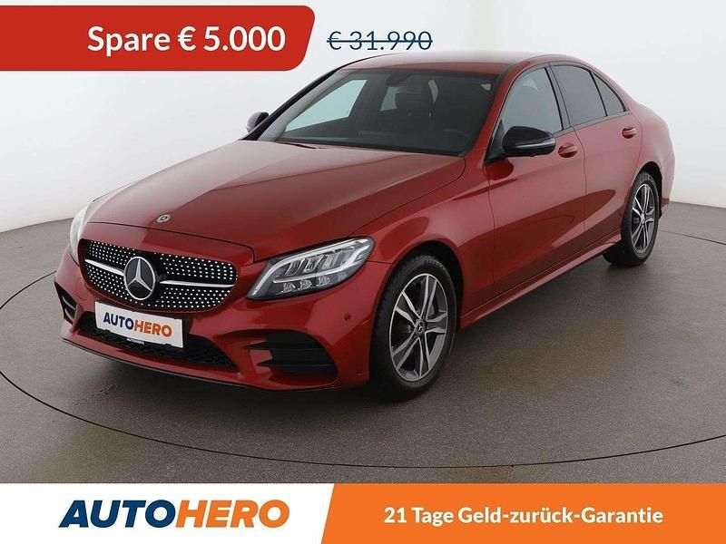 Rot Gebraucht 2019 Mercedes C200 AMG line Limousine | € 26.990 - Bild 1/3