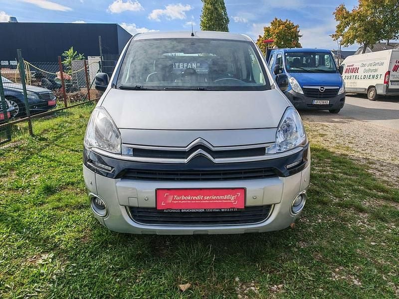 Grau Gebraucht 2013 Citroën Berlingo Van / Kleinbus | € 11.899 (Fairer Preis) - Bild 1/4