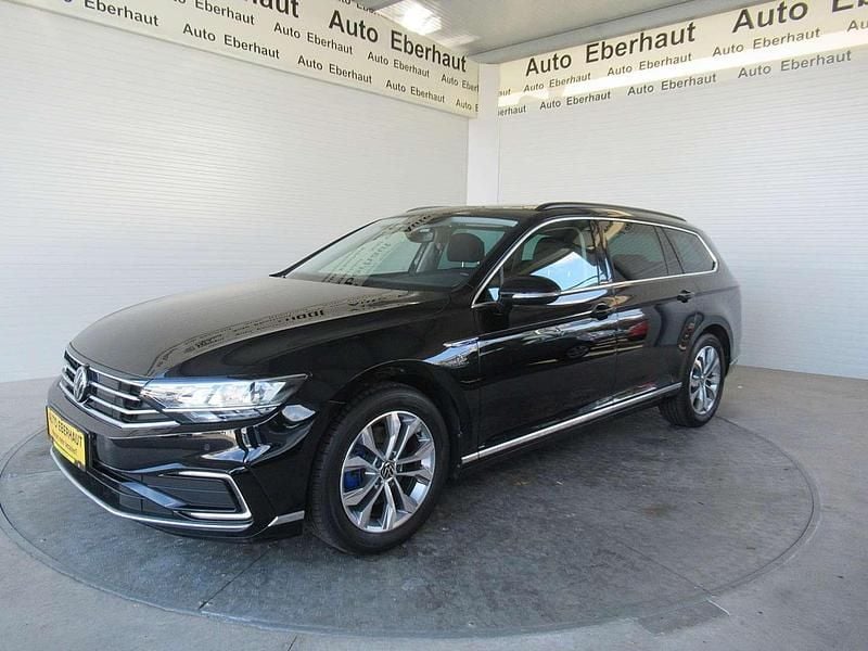 Schwarz Gebraucht 2022 VW Passat GTE Kombi | € 25.490 (Guter Preis) - Bild 1/4