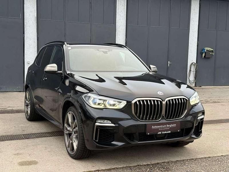 Schwarz Gebraucht 2019 BMW X5 Comfort Edition SUV | € 57.990 (Teuer) - Bild 1/4
