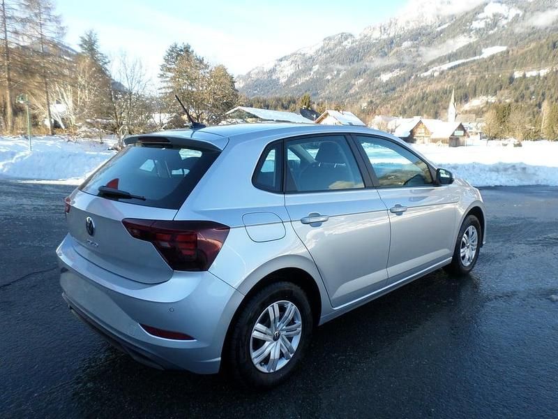 Neu VW Polo 95 PS (69 kW) 2026 Silber  metallic Kleinwagen