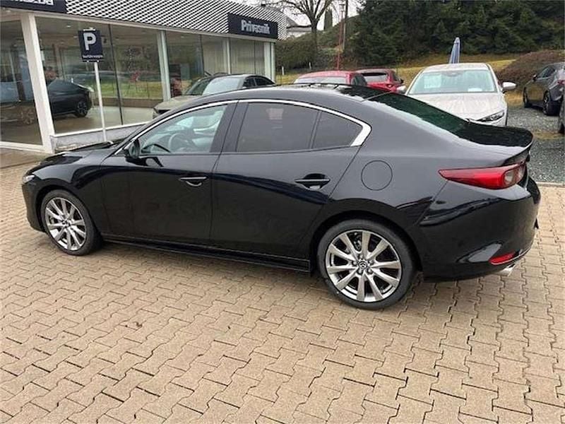 Gebraucht Mazda 3 Exclusive-Line 186 PS (136 kW) 2025 Schwarz Limousine