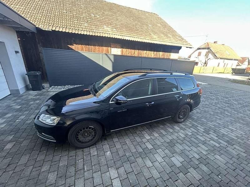 Gebraucht VW Passat Comfortline 140 PS (102 kW) 2012 Kombi