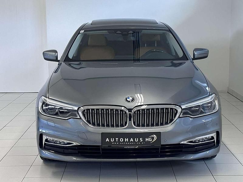 Gebraucht BMW 520 Luxury Line 190 PS (139 kW) 2017 Grau Limousine