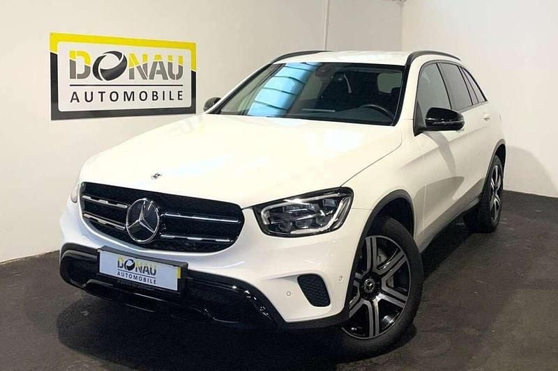 Weiß Gebraucht 2022 Mercedes GLC300 SUV | € 39.990 (Superpreis) - Bild 1/4