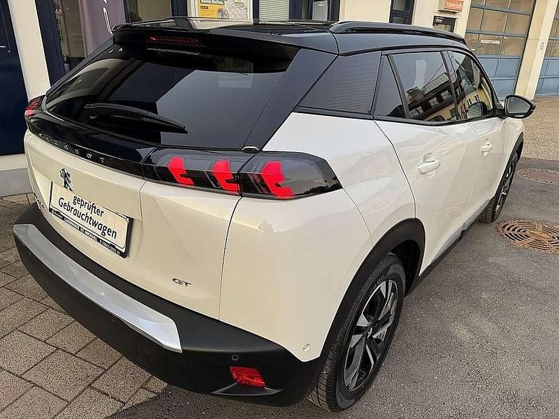 Gebraucht Peugeot e-2008 GT 100 kW (136 PS) 2021 Weiß SUV