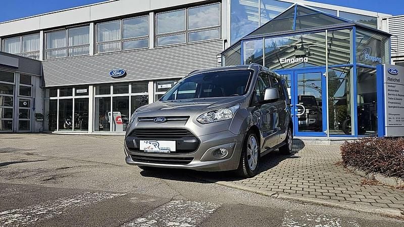 Gebraucht Ford Tourneo Titanium 120 PS (88 kW) 2018 Grau Kombi