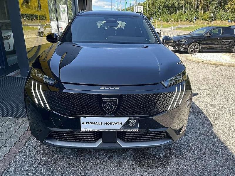 Gebraucht Peugeot 5008 Allure 146 PS (107 kW) 2025 Schwarz Van / Kleinbus