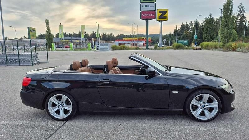 Gebraucht BMW 325 Cabriolet Performance 218 PS (160 kW) 2010 Schwarz Cabrio