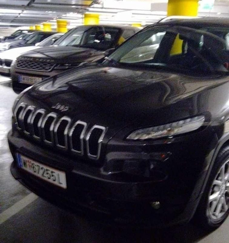 Gebraucht Jeep Cherokee Longitude 170 PS (125 kW) 2014 Grau SUV