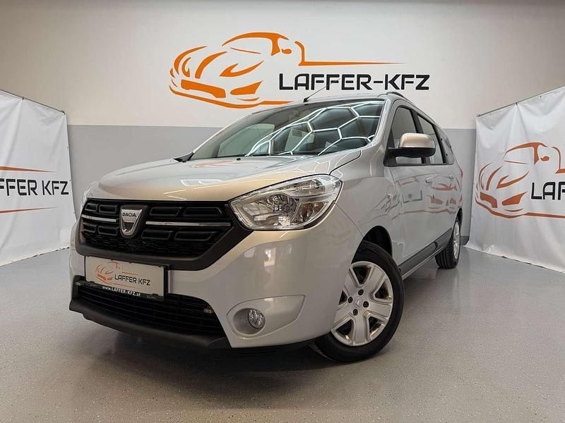 Gebraucht Dacia Lodgy Lauréate 116 PS (85 kW) 2018 Grau Van / Kleinbus