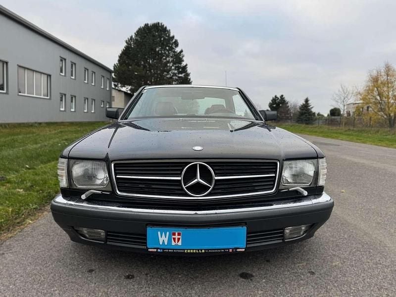 Gebraucht Mercedes 560 279 PS (205 kW) 1988 Grau Coupé