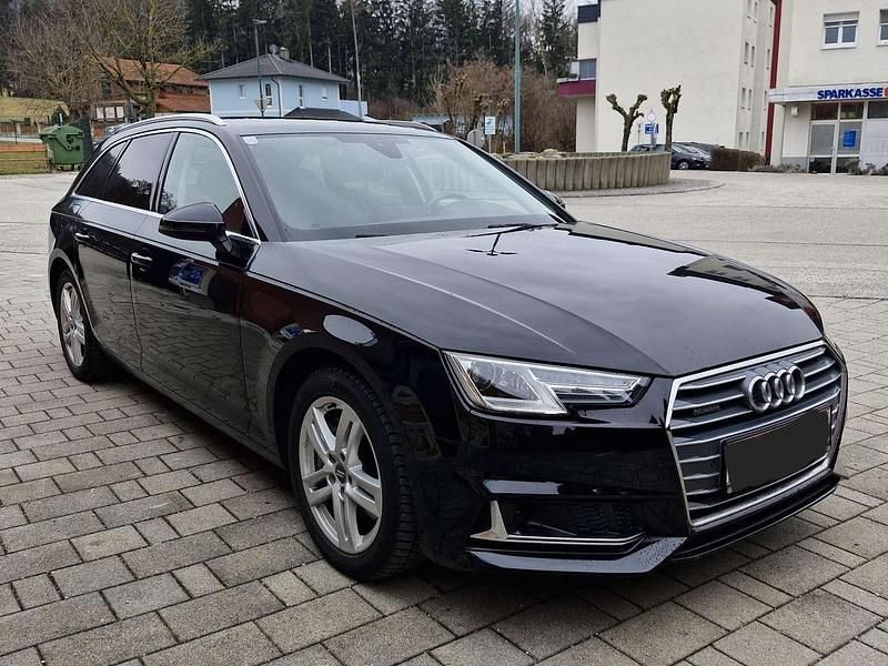 Gebraucht Audi A4 190 PS (139 kW) 2019 Schwarz Kombi