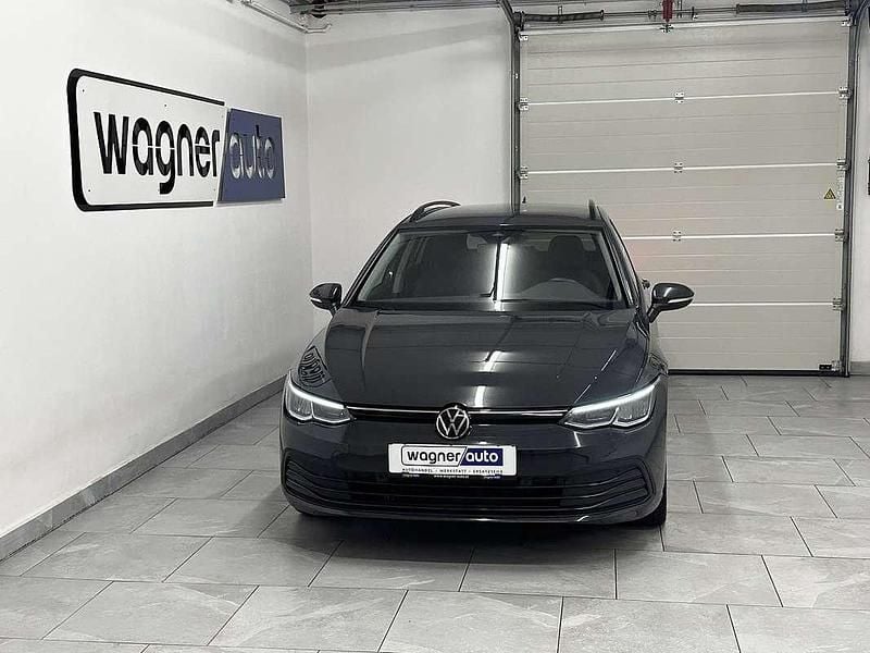 Grau Gebraucht 2023 VW Golf VIII R Kombi | € 26.900 (Etwas zu teuer) - Bild 1/4