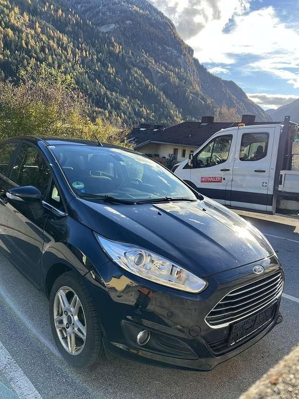 Gebraucht 2013 Ford Fiesta Titanium Limousine | € 2.800 (Fairer Preis) - Bild 1/4