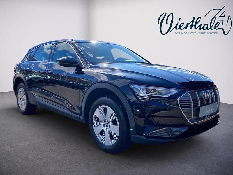 Gebraucht Audi e-tron Business 300 kW (408 PS) 2021 Schwarz  normal SUV