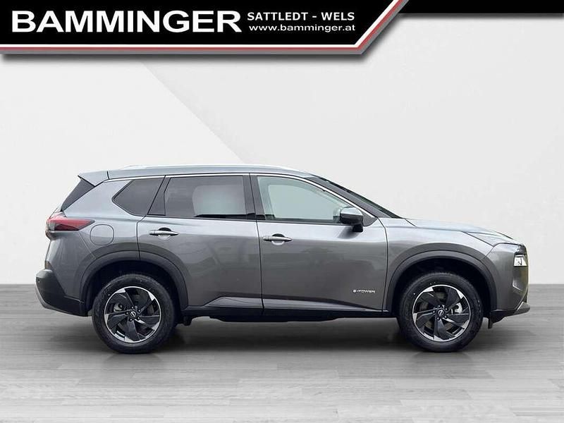Neu Nissan X-Trail N-Connecta 214 PS (157 kW) 2025 Grau SUV
