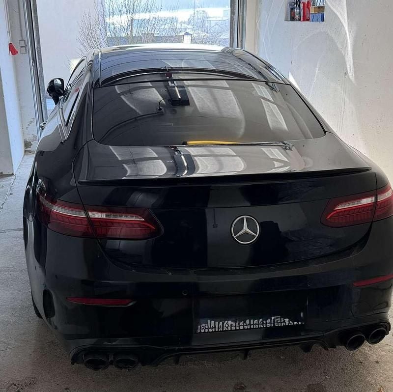 Gebraucht Mercedes E220 194 PS (142 kW) 2021 Coupé