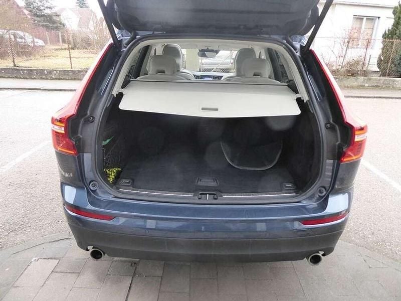 Gebraucht Volvo XC60 163 PS (119 kW) 2021 Blau SUV