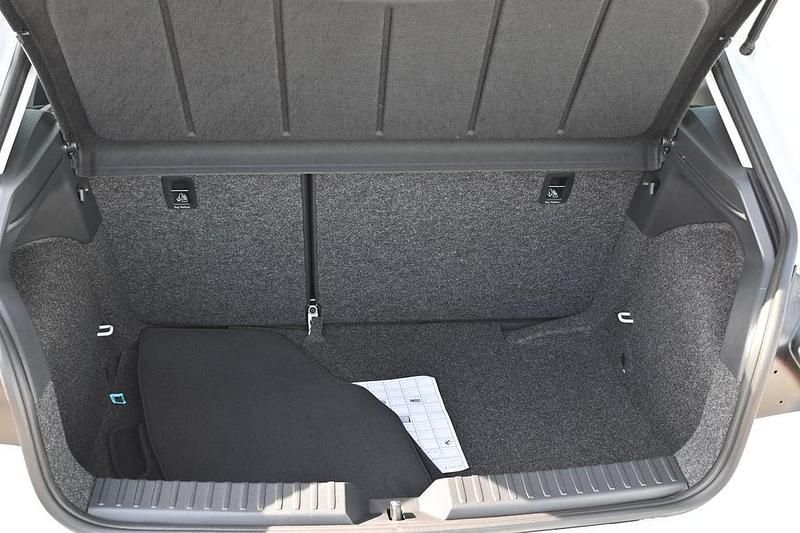 Neu Seat Ibiza FR 115 PS (84 kW) 2025 Schwarz  metallic Kleinwagen