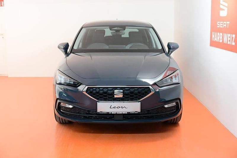 Neu Seat Leon Style 116 PS (85 kW) 2026 Dunkelblau  normal Limousine