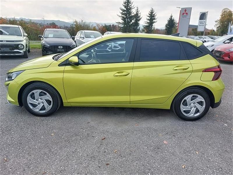 Gebraucht Hyundai i20 GO! 79 PS (58 kW) 2024 Lucid lime  gelb Limousine