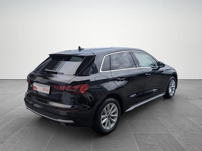 Neu Audi A3 116 PS (85 kW) 2026 Schwarz  normal