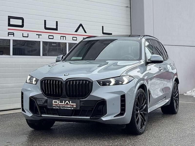 Gebraucht BMW X5 M Sport 298 PS (219 kW) 2024 Grau SUV