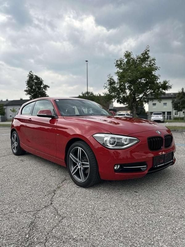 Gebraucht BMW 116 Sport Line 136 PS (100 kW) 2013 Rot Kleinwagen